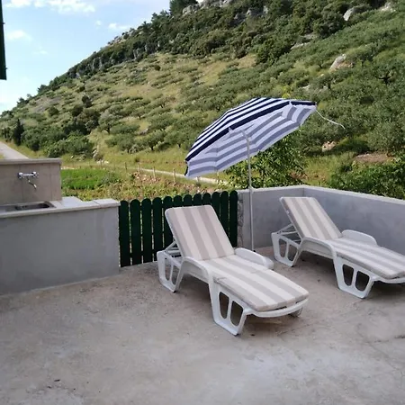 Holiday home Secluded House Postira, Brac - 17571