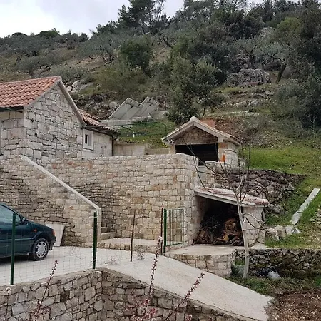 Secluded House Postira, Brac - 17571 *