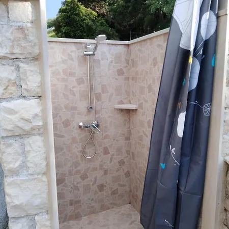 Ferienhaus Secluded House Postira, Brac - 17571 Postira